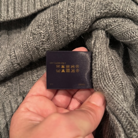 EUC Brooks Brothers women’s cable knit grey sweater dress, size L - Picture 8 of 8